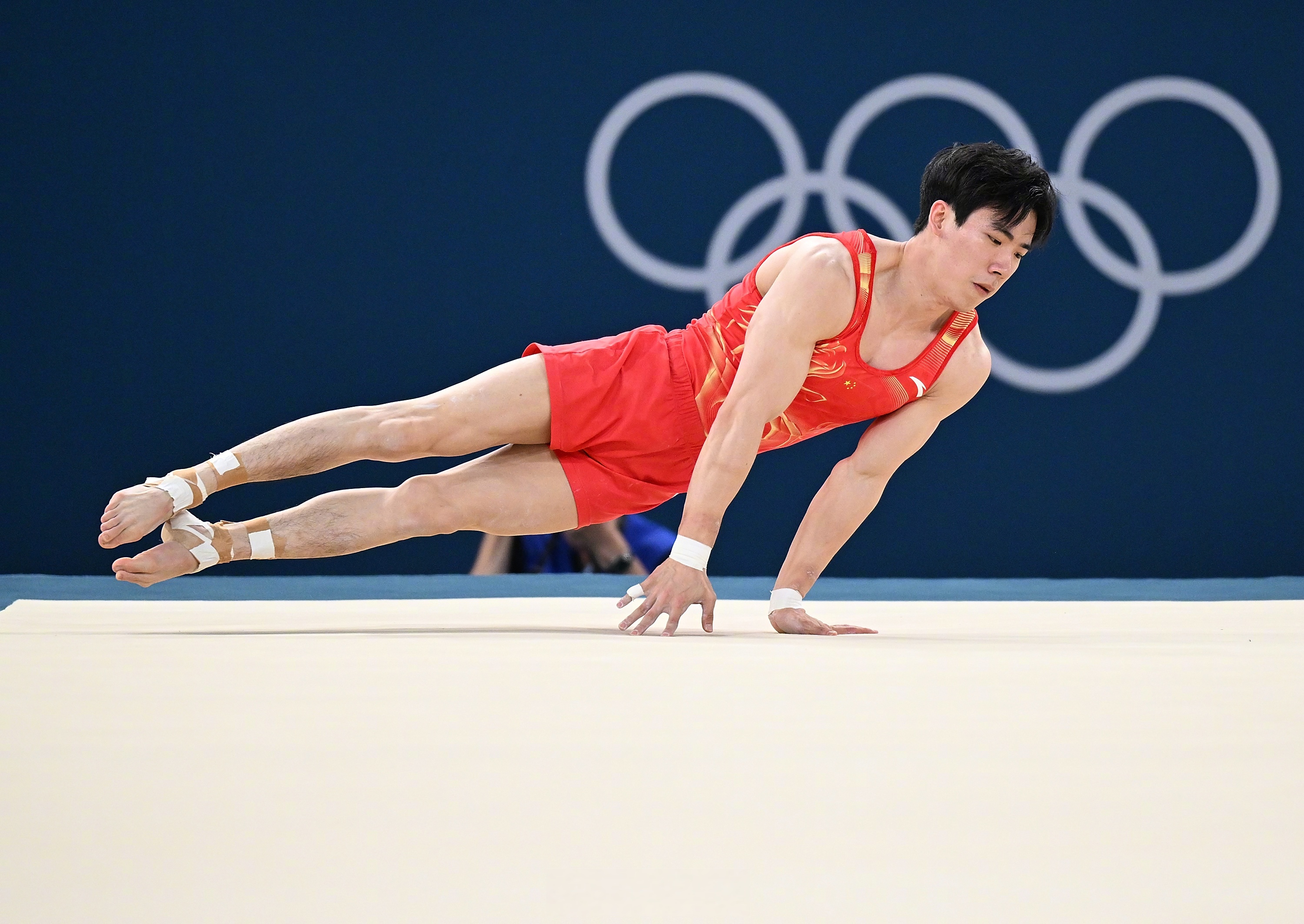 爱游戏官方-瑞士选手勇夺银牌，中国选手获得第七名