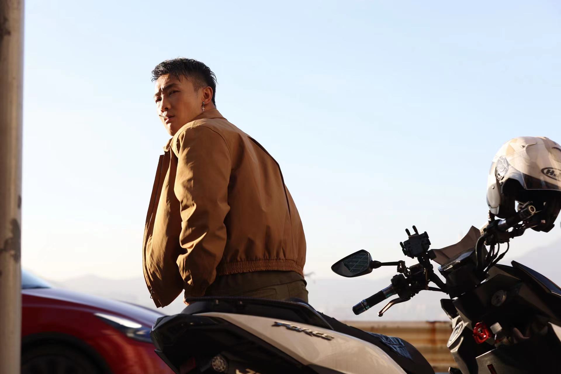 泰国队轻取法国队，李梓嘉扛起全队