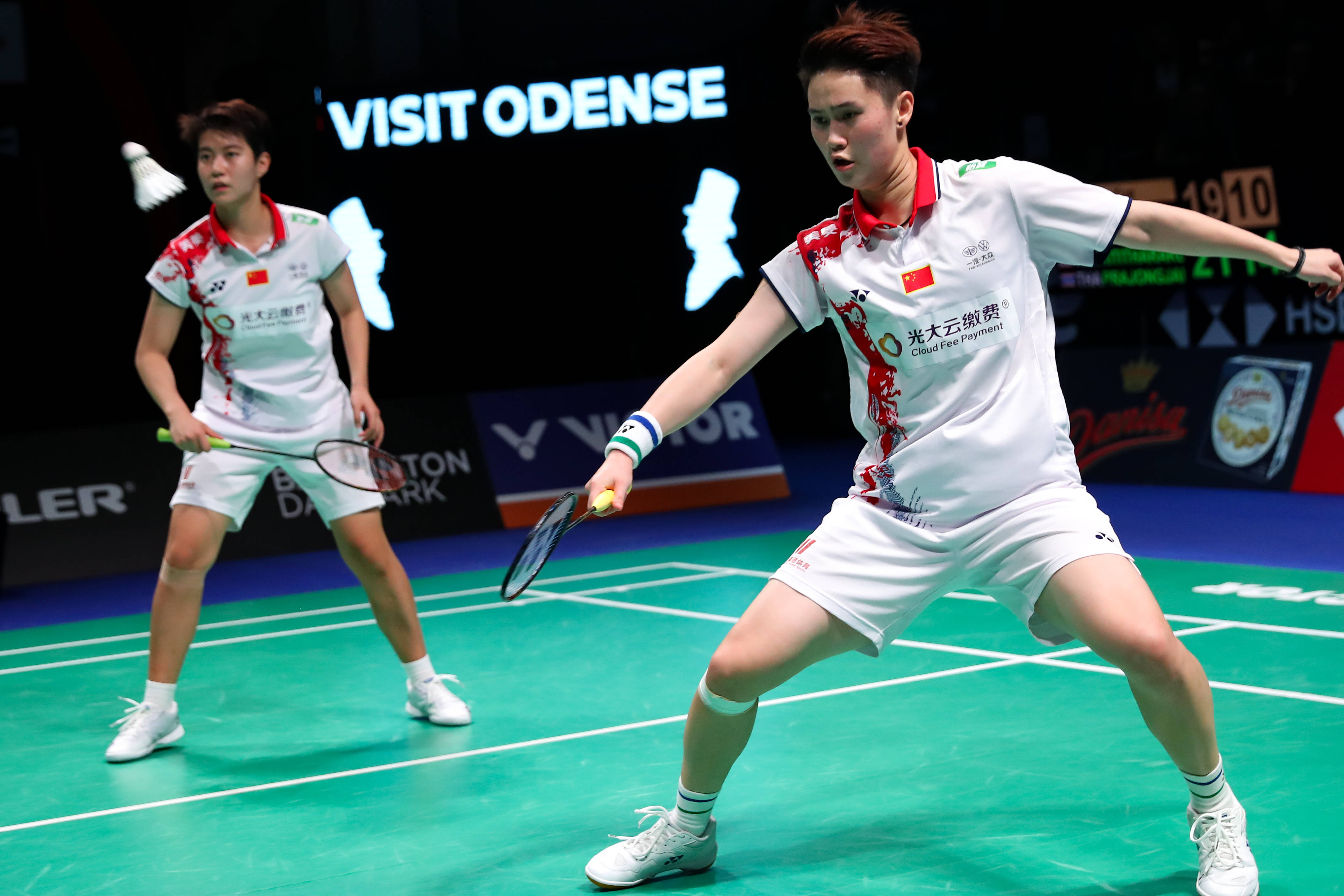 丹麦队力克德国队，黄鸭组合扛起全队