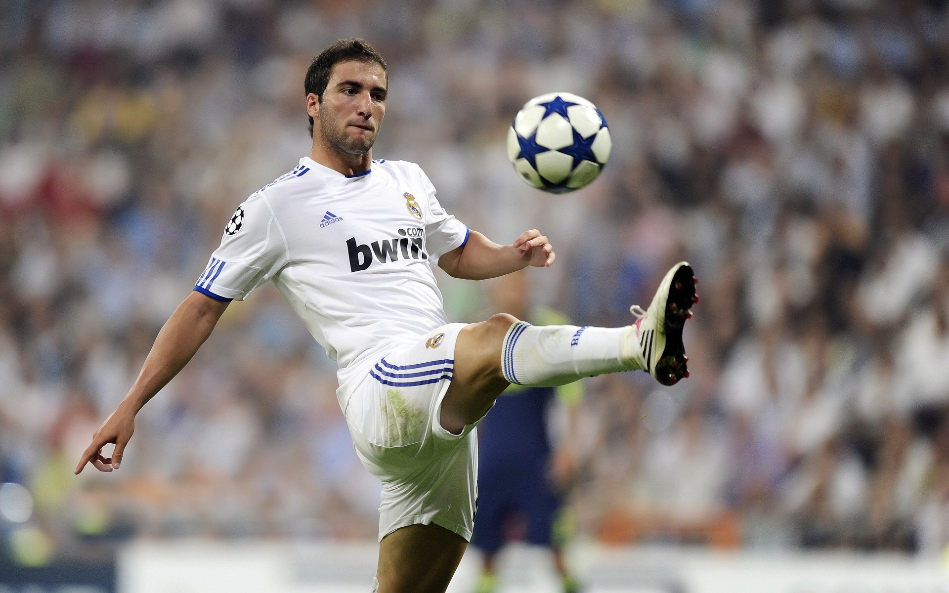 当奇迹照进现实,巴拉圭的利物浦之役与C罗的欧冠王座之夜